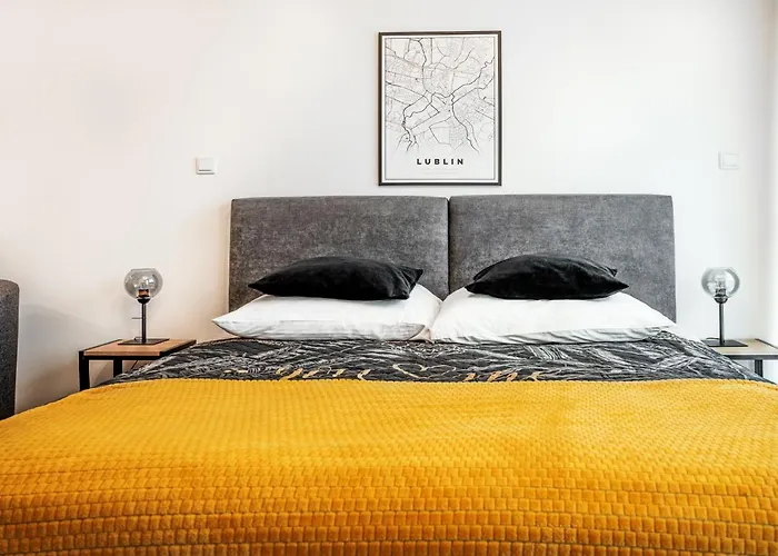 Apartment Easy Rent - Silver 8, Basen & Spa, Centrum Free Parking 24h Check-in *