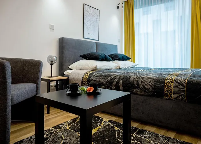Apartment Easy Rent - Silver 8, Basen & Spa, Centrum Free Parking 24h Check-in