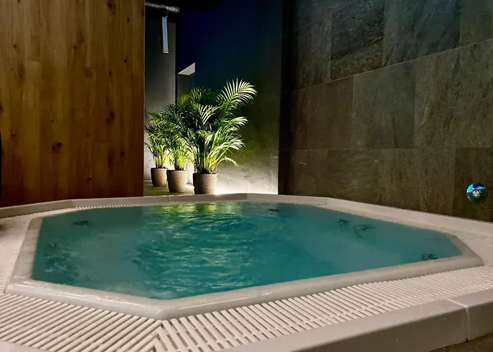 Easy Rent - Silver 8, Basen & Spa, Centrum Free Parking 24h Check-in